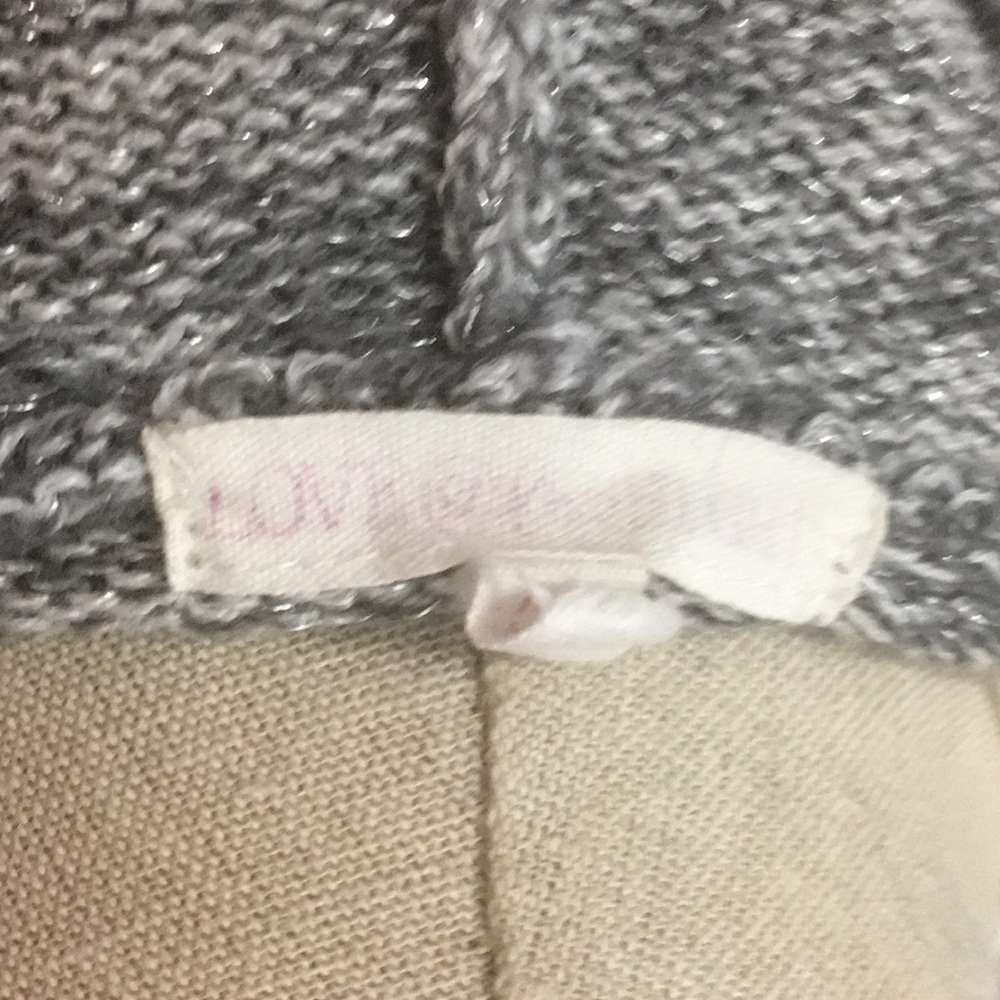 Cute sparkly gray sweater with laces on the bottom - Picture 3 of 3